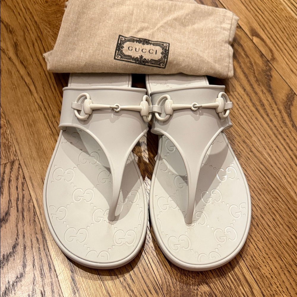 Gucci Minorca Horsebit Rubber Sandal